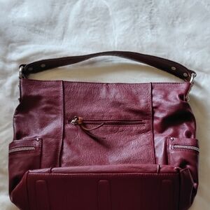 Elegant Burgundy Leather Shoulder Bag